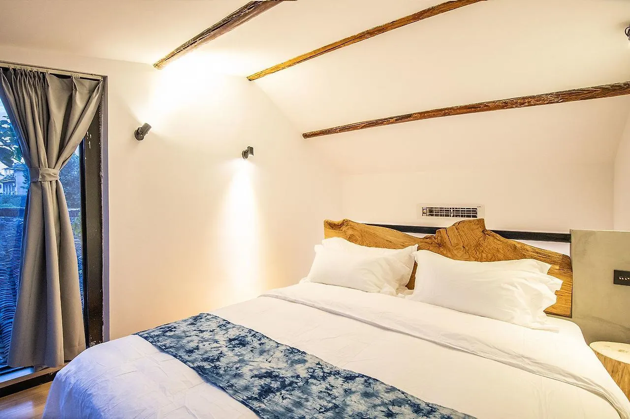 Sunshine Art Studio Homestay In The Alley Suzhou