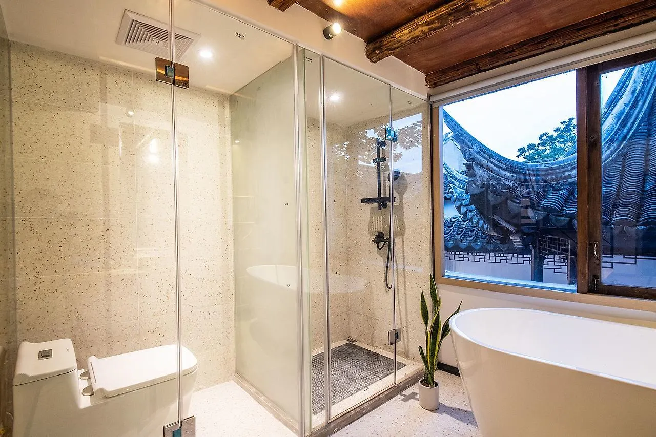 Sunshine Art Studio Homestay In The Alley Suzhou