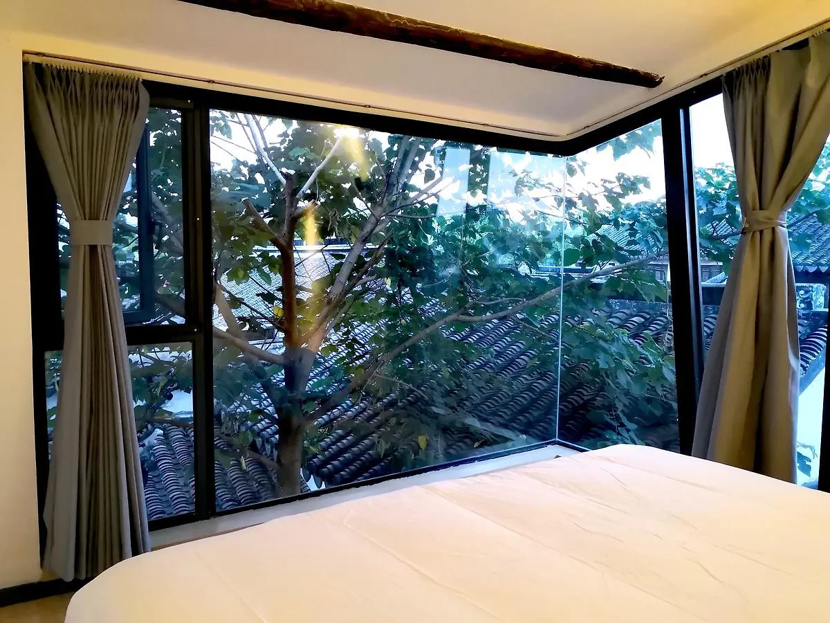 Sunshine Art Studio Homestay In The Alley Suzhou