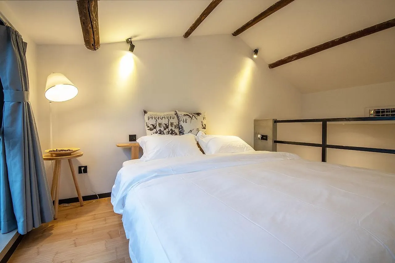 Sunshine Art Studio Homestay In The Alley Suzhou